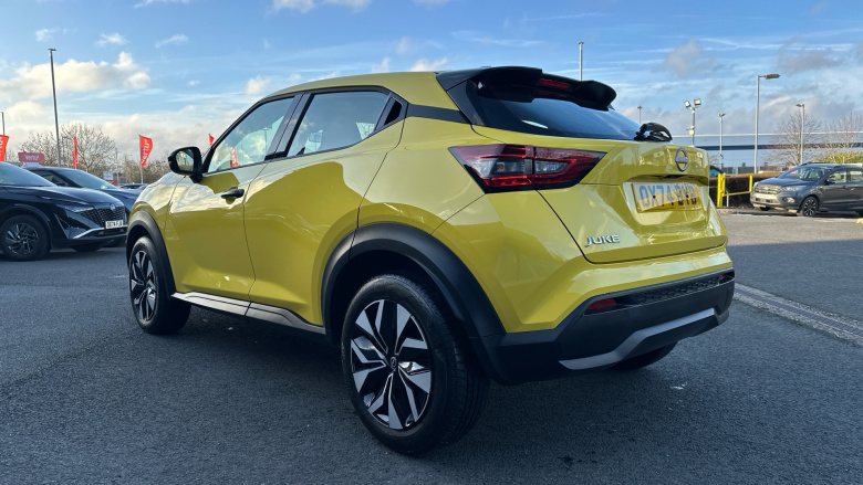 Nissan Juke 1.0 DiG-T Acenta Premium 5dr Petrol Hatchback